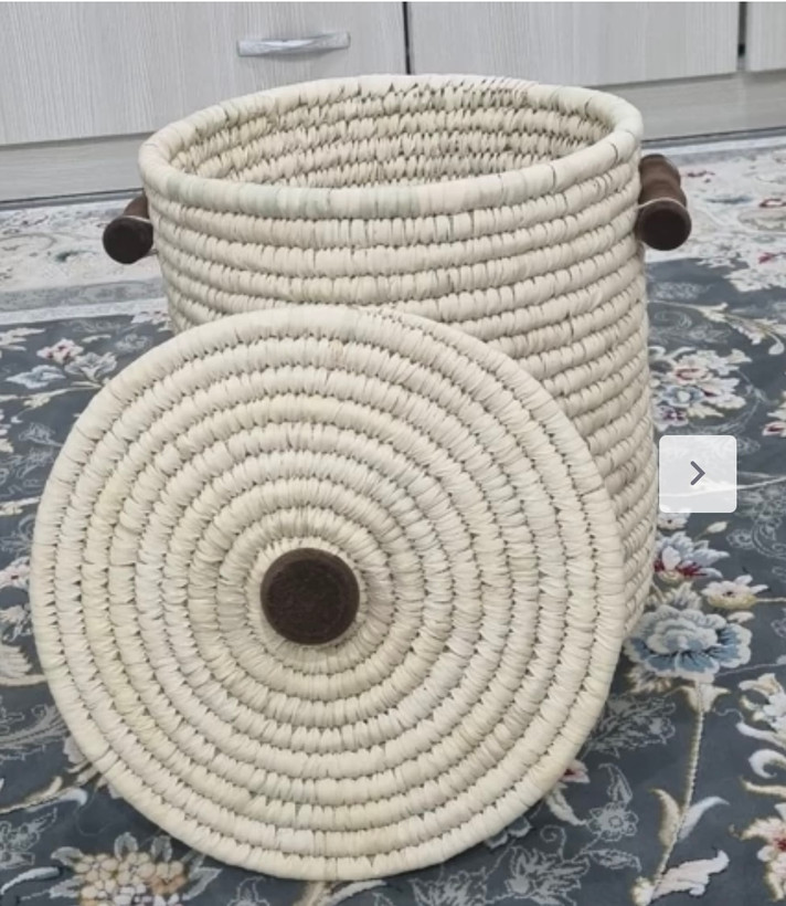 سطل جای برنج استوانه حصیری دسته چوبی ضد شپشک کپوبافی دسته دار