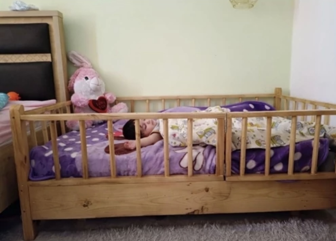تخت ساده مونته سوری بدون کلبه