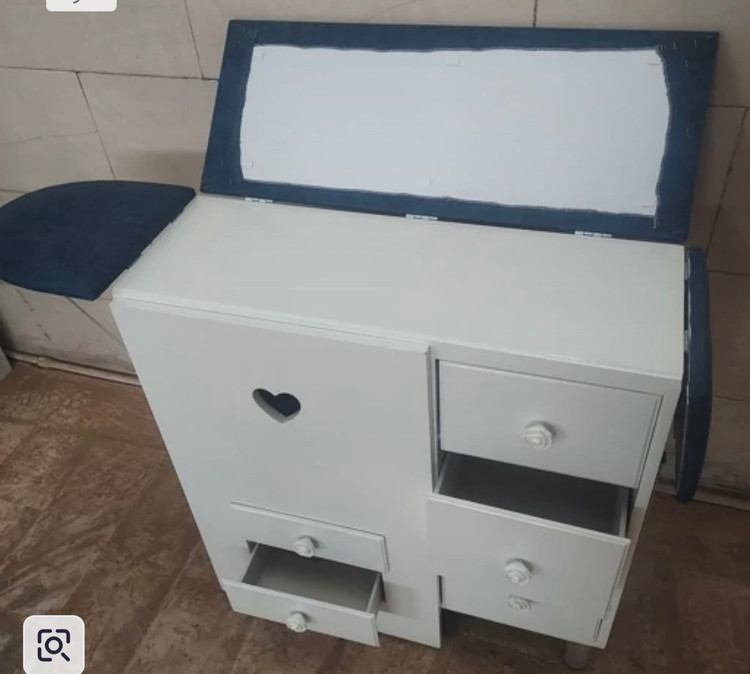 میز اتو و چرخ خیاطی مدل کمددار به همراه صندلی جنس ام دی اف